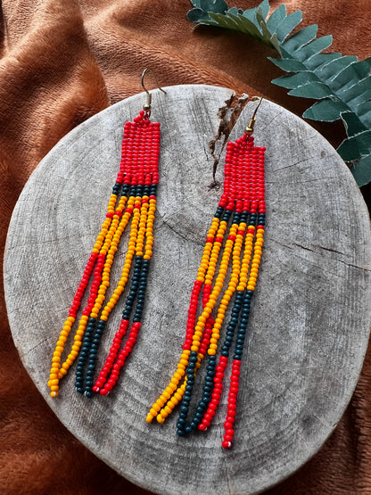 Handmade "Bouquet Red" Colombian Earrings